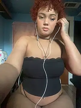 y0urlilgf online show from January 19, 11:00 pm