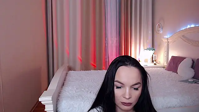 Avylew online show from January 11, 8:05 pm