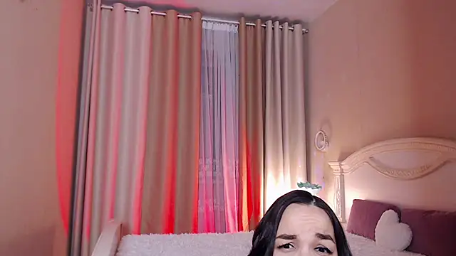 Avylew online show from December 22, 7:47 pm