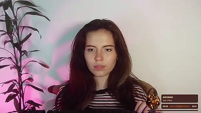 cherrybom969 online show from December 2, 3:30 am