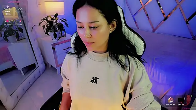 sexyy kitty18 online show from March 28, 3:51 am