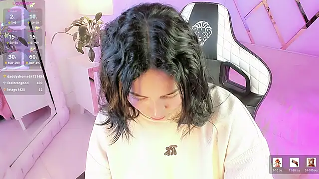 sexyy kitty18 online show from March 28, 3:57 pm