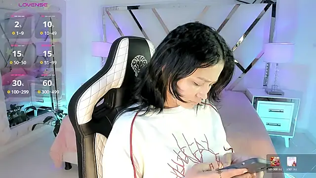 sexyy kitty18 online show from March 30, 11:44 am