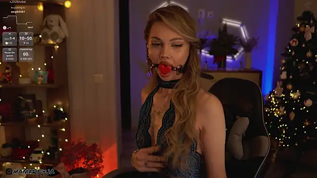 ManiFreyja online show from January 5, 7:39 pm