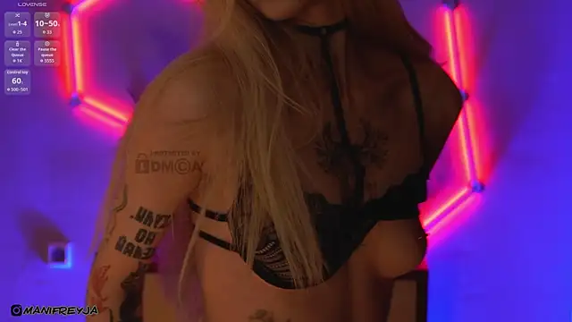 ManiFreyja online show from April 14, 6:57 pm