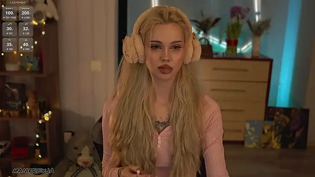 ManiFreyja online show from March 14, 8:59 pm