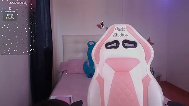 Snapshot of Madysson_leee chatting on September 16, 7:59 pm Madysson leee online show from September 16, 7:59 pm