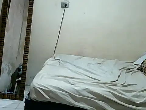 Snapshot of pornstarbrezillian chatting on September 22, 3:29 pm pornstarbrezillian online show from September 22, 3:29 pm