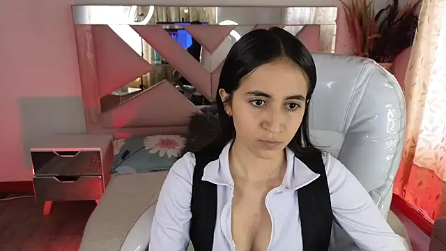 Snapshot of Mia_Fischer chatting on February 5, 7:10 pm Mia Fischer online show from February 5, 7:10 pm