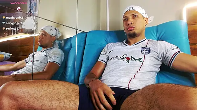 SonicJ25 online show from March 13, 1:49 pm