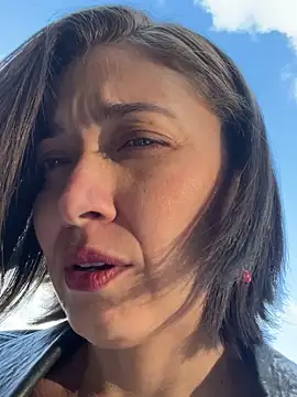 adarussell online show from September 27, 4:57 pm