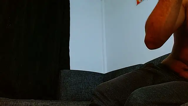 Benjamin show online show from March 21, 1:45 am