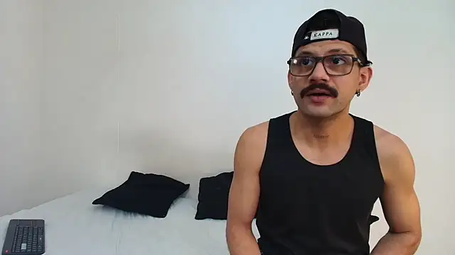 Benjamin show online show from February 21, 4:53 pm