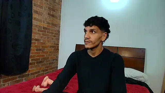 Benjamin show online show from July 23, 2:42 am