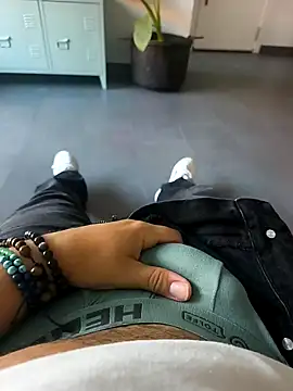 cricrimsBarcelona online show from October 7, 6:25 am