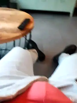 cricrimsBarcelona online show from December 10, 7:26 am