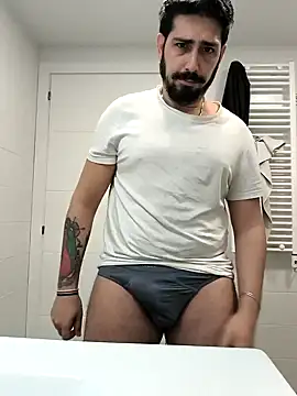 cricrimsBarcelona online show from January 4, 12:16 pm