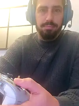 cricrimsBarcelona online show from December 6, 6:33 pm