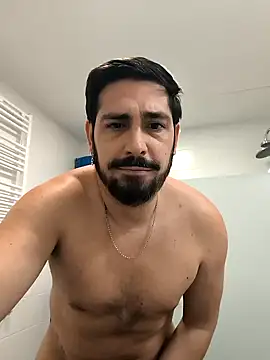 cricrimsBarcelona online show from January 26, 4:41 pm