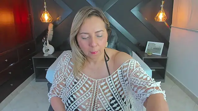 andre soto  online show from October 30, 2:10 am