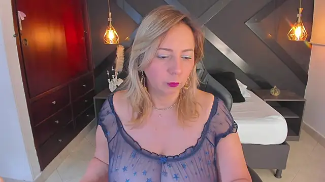 andre soto  online show from November 16, 3:22 am