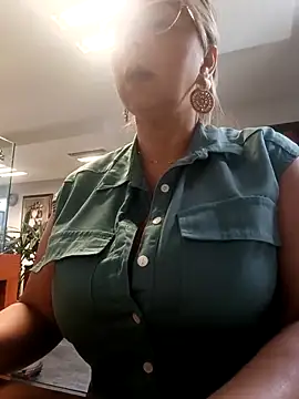 andre soto  online show from March 21, 3:49 pm