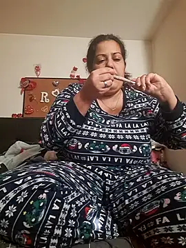 kittymorenita26 online show from January 16, 9:16 am