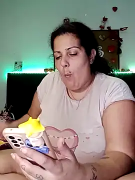 kittymorenita26 online show from January 12, 1:32 am