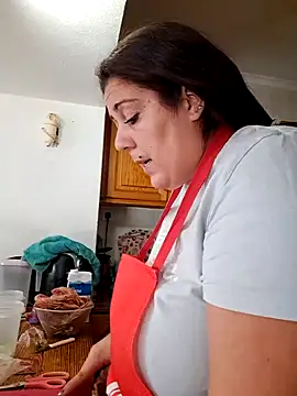 kittymorenita26 online show from December 24, 4:40 pm