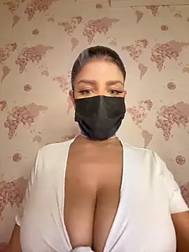 shanelle0 online show from October 28, 11:58 pm