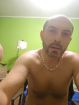 Snapshot of STANISLAW621162 chatting on February 15, 7:57 pm STANISLAW621162 online show from February 15, 7:57 pm