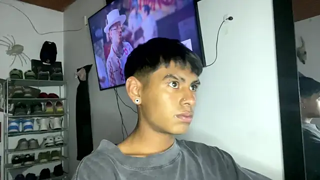  Billowy  online show from November 17, 10:25 pm