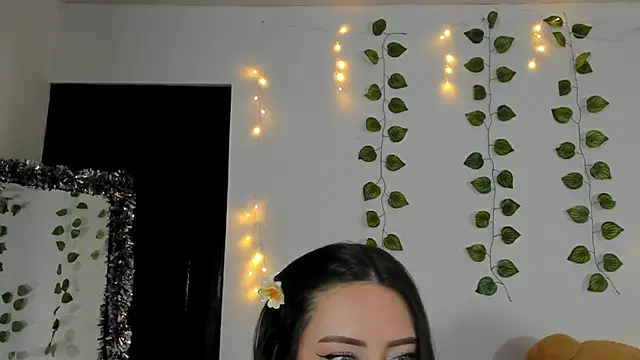 JanneKim online show from February 19, 2:03 pm