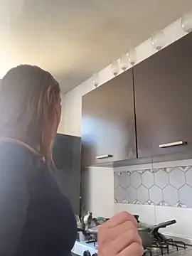 JanneKim online show from February 28, 3:44 pm