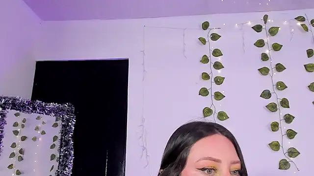 JanneKim online show from February 11, 2:06 pm