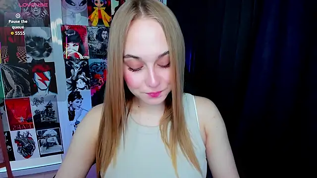 LianaBright online show from March 31, 1:29 am