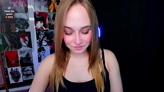 LianaBright online show from March 13, 2:05 am