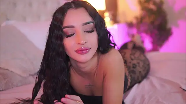 DeniseDevilles online show from March 18, 3:22 pm