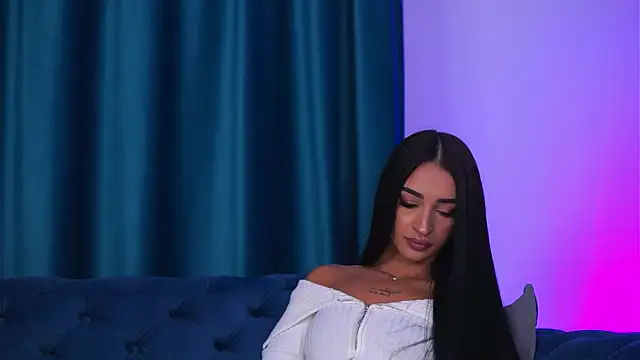 DeniseDevilles online show from April 30, 8:57 pm