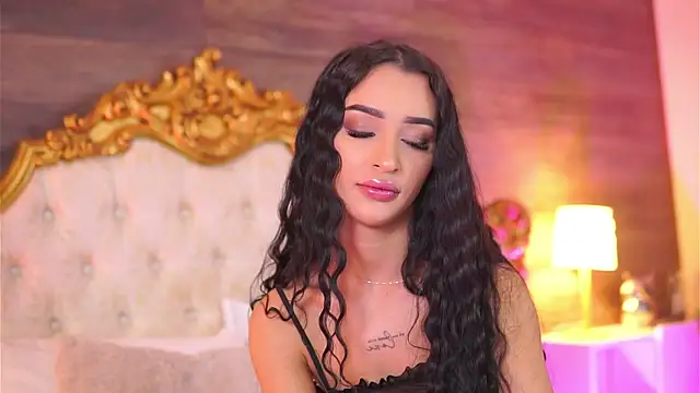 DeniseDevilles online show from March 18, 9:12 am