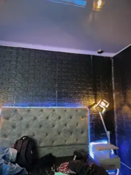 Paloma  LS online show from November 27, 7:25 pm