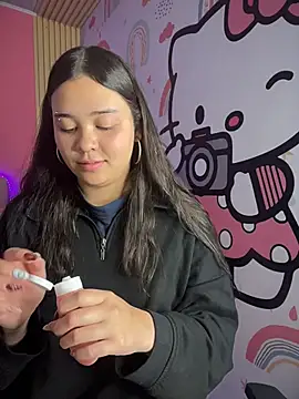 Paloma  LS online show from December 20, 2:09 pm