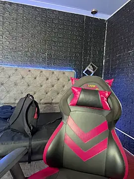 Paloma  LS online show from March 11, 5:07 pm