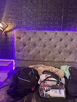 Paloma  LS online show from March 22, 6:09 pm