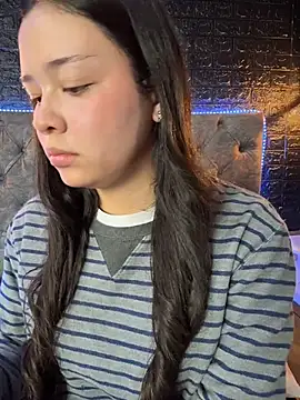 Paloma  LS online show from February 2, 7:35 pm