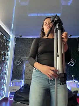 Paloma  LS online show from March 27, 6:53 pm