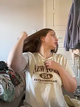 Krystal Tx online show from March 11, 10:40 am