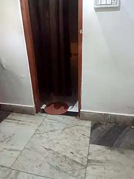 EeshaBhabi online show from April 2, 8:21 am