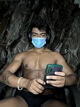 Snapshot of rony6663 chatting on October 30, 9:51 am rony6663 online show from October 30, 9:51 am