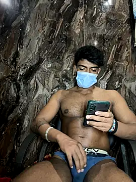 Snapshot of rony6663 chatting on November 12, 6:01 pm rony6663 online show from November 12, 6:01 pm